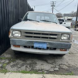 1986 Mazda B2000