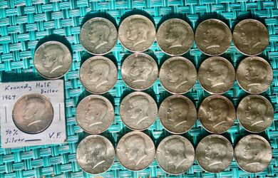 (22) 40% Silver Kennedy Half Dollars 1965-71