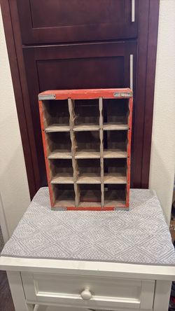 Vintage Red Wood Cubby Organizer 15-Slot