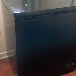 Deep freezer