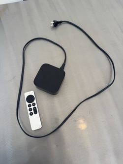 Apple TV + remote