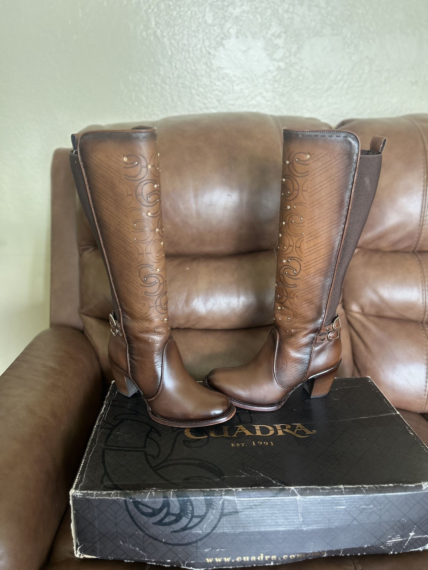 Botas Cuadra