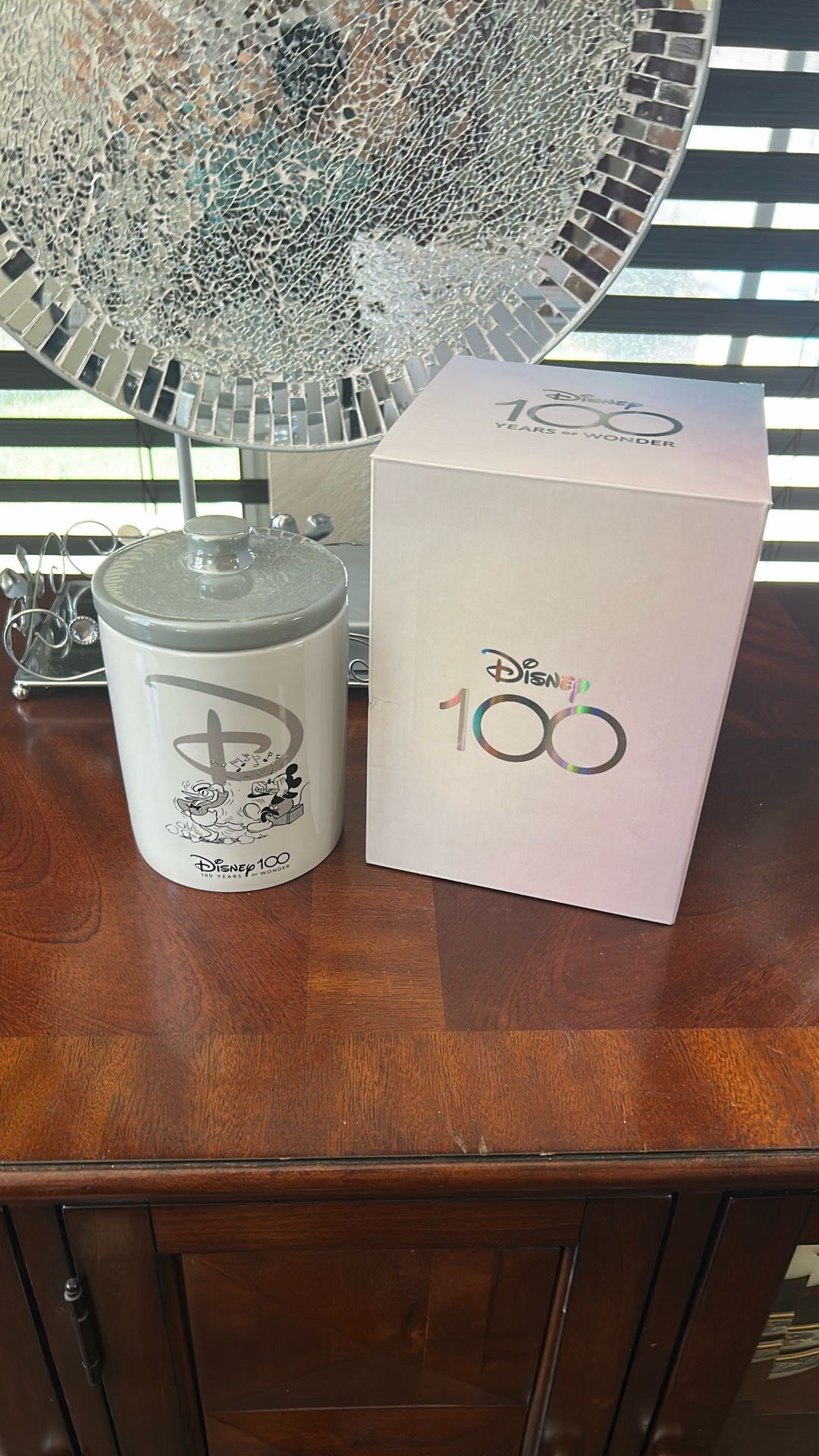 Disney 100