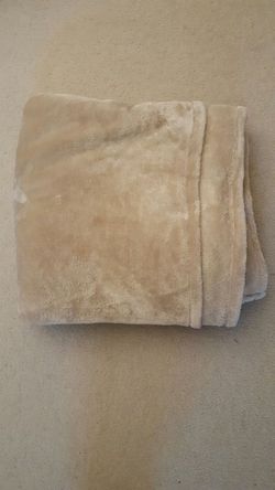 Beige Berkshire fleece queen blanket