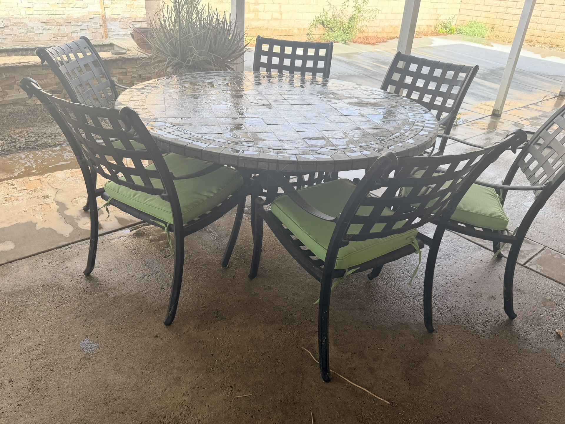 Outdoor Table With 6 Chairs 