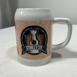 1998 Stanley Cup Champions Red Wings Mug Stein