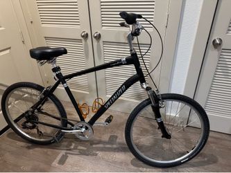 SPECIALIZED EXPEDITION MENS LARGE BIKE 🚲