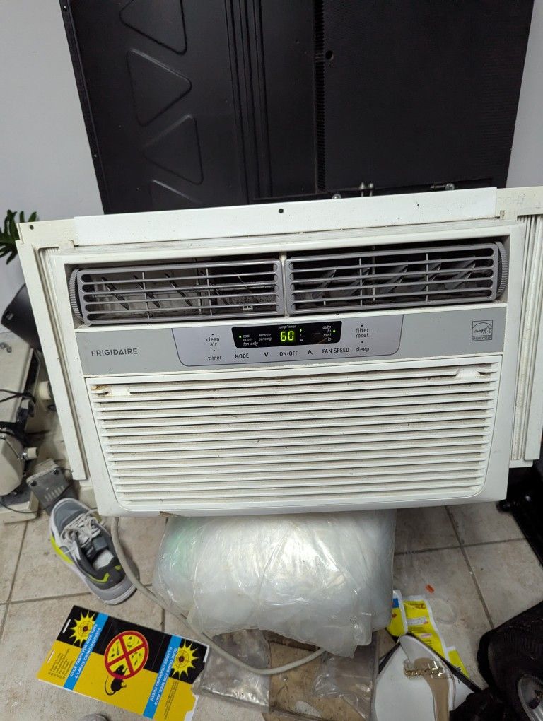 Frigidaire Air Conditioner 