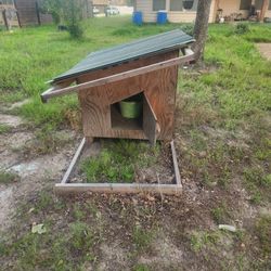 Dog House / Chicken Coop