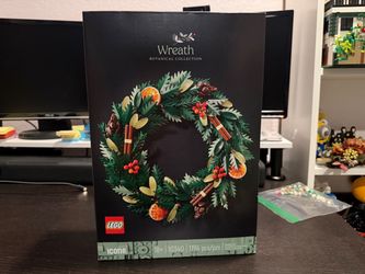 New LEGO Icons Botanical Collection Wreath set 10340
