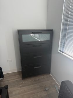 Dark Gray 4-Drawer Dresser with Glass Panel