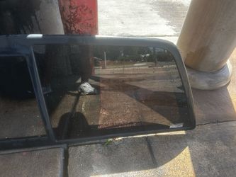 Ford F150 3 piece back window
