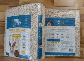Full Cheeks Aspen Wood Bedding (2 bags)