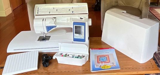 Husqvarna Viking Sapphire 965Q Computerized Sewing/Embroidery, Free Arm