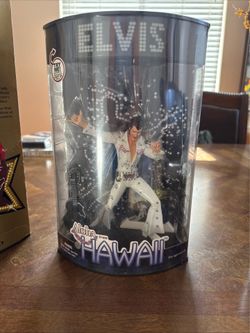 Elvis Presley “Aloha From Hawaii” Figure
