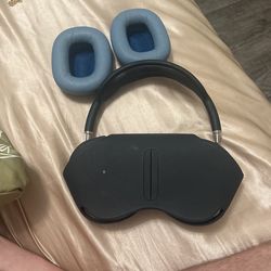 AirPod Pro Max