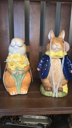 Brand new bunny cookie jars