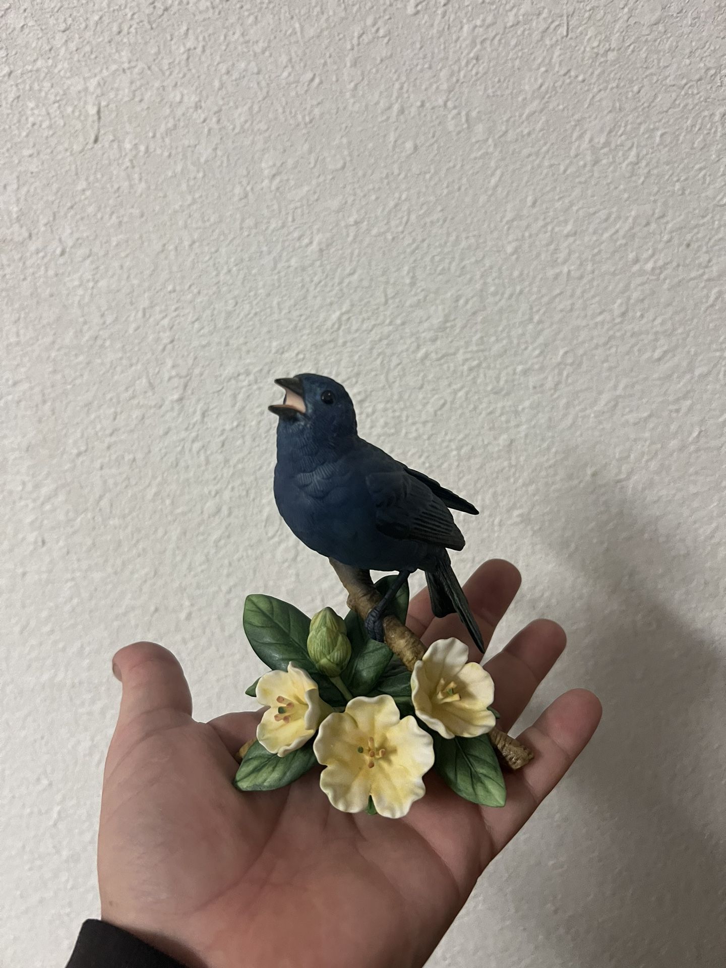Lennox Indigo Bunting
