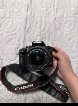 Camera Canon Rebel Xs 