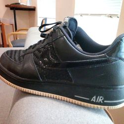 Nike Air Force 1 LV8 Triple Black Woven Size 10.5
