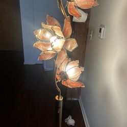 Gh Gold Pink Flower Lamp