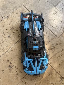 Prebuilt Lego blue Bugatti