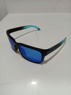 Oakley sunglasses