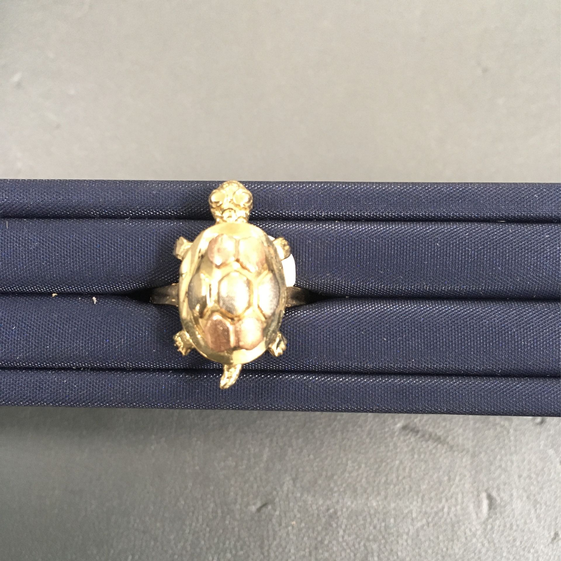 Lady’s Ring