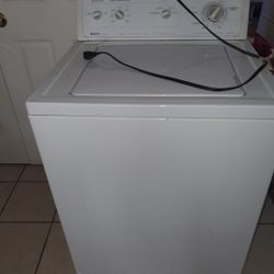 Washer Dryer Works Good 
