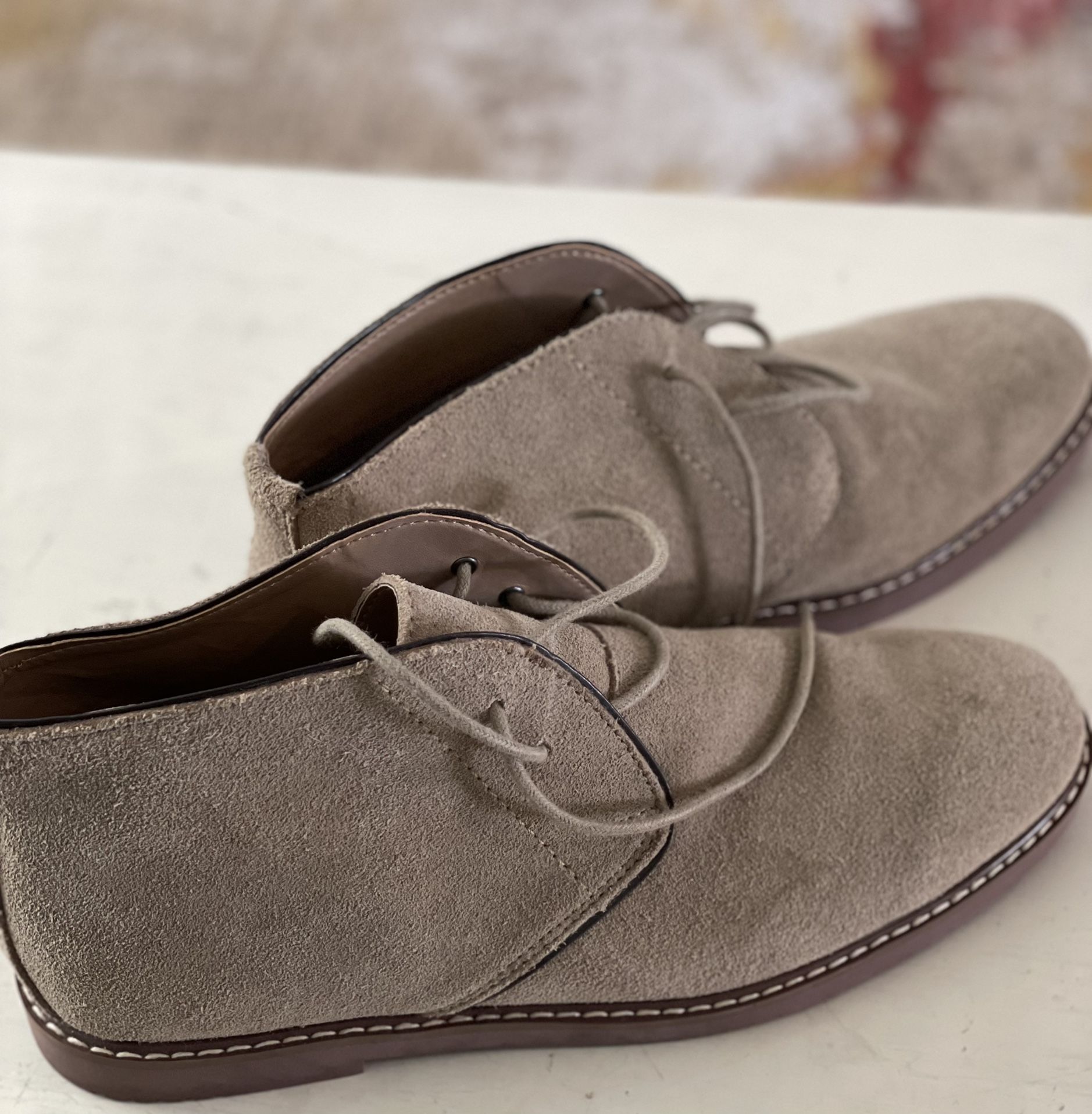 Men’s Banana Republic Sand Chukka Shoes 