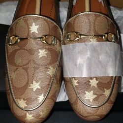 Coach Haley Sig Loafer Khaki/Gold Size 5B