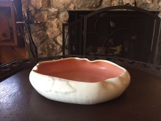 Vintage flower garden dish vase peach and ivory