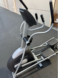 Horizon Elliptical