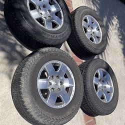 4 —- 265/65r17  6x139.7 6x5.5 Stock FJ CRuiser TRD Tacoma Lexus GX470 4Runner Yukon Tahoe Tundra Rims Wheels Tires!!!!!