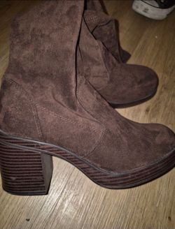 Brown boots