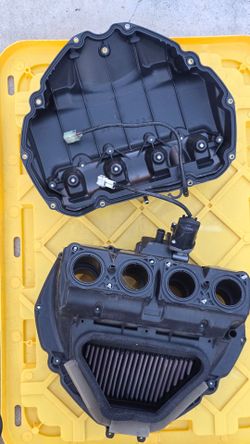 Yamaha R6 or R7 parts