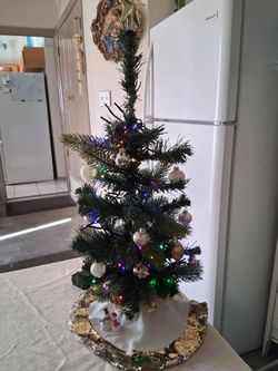  Hobby Lobby Complete Small Xmas Tree