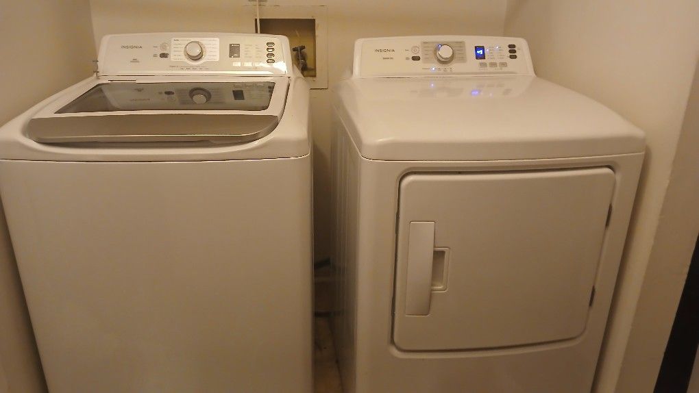 Insignia Washer and Dryer