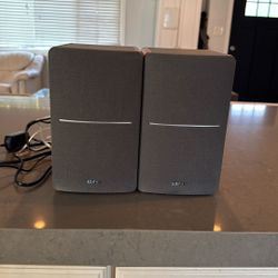 Edifier R1280T Powered Bookshelf Speakers - 2.0 Active Near Field Studio Monitor Speaker - Wooden Enclosure - 42 Watts RMS Power