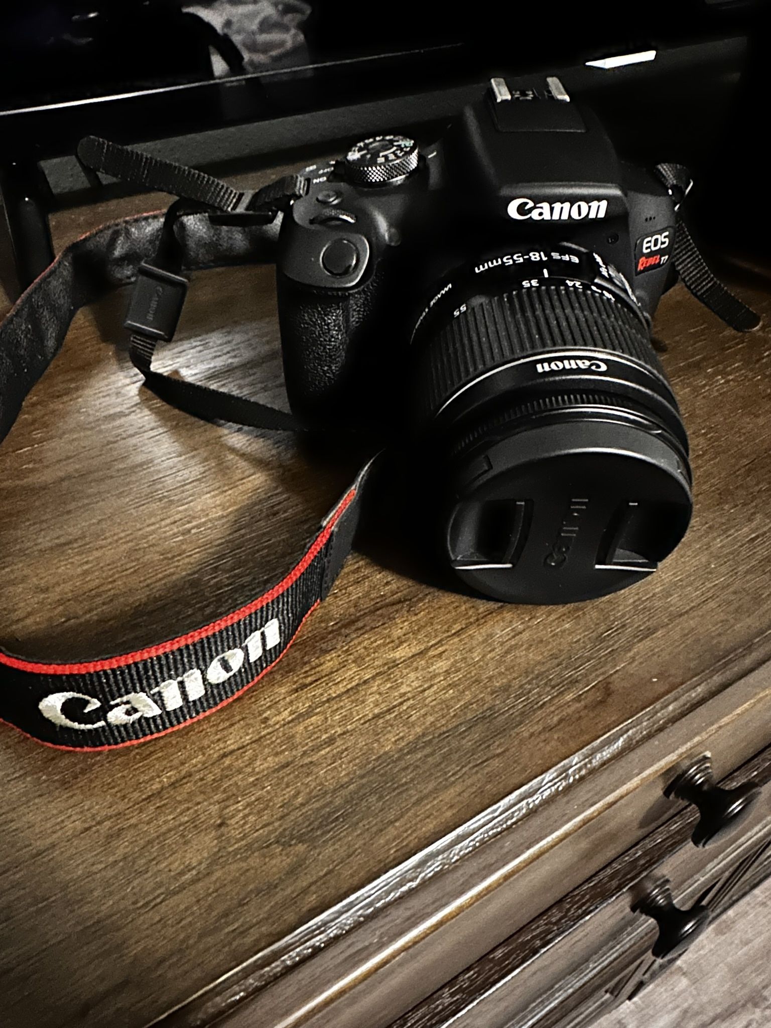 Canon - EOS Rebel T7