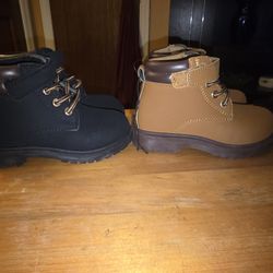 🆕️ BLACK OR BROWN CHILDRENS BOOTS.ALL SIZES LISTED IN DESCRIPTION. 