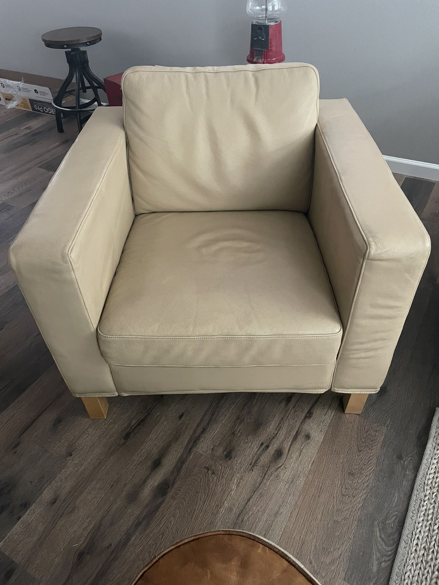 Genuine Leather Accent Chair 