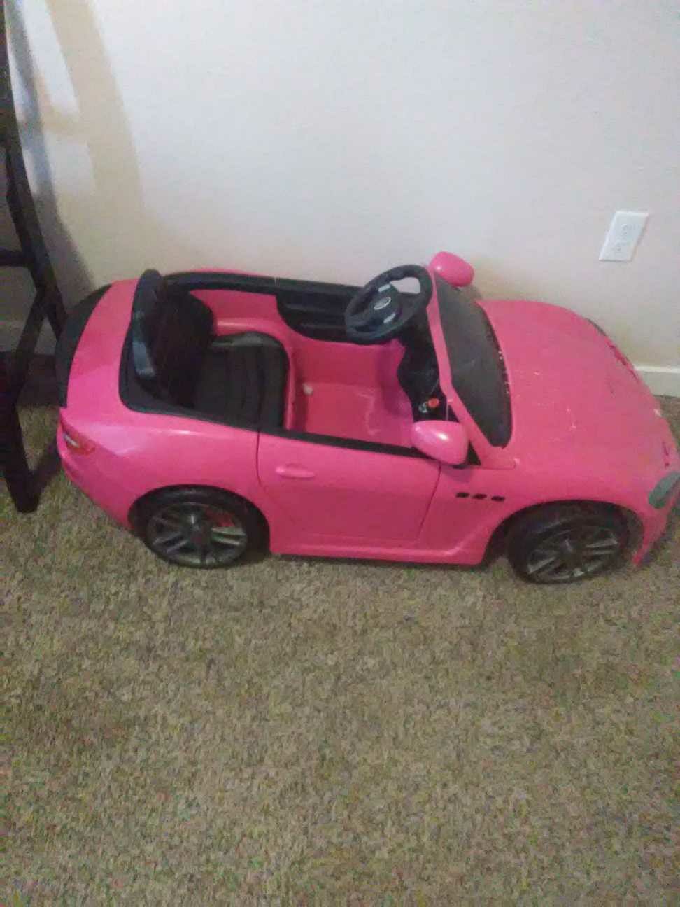 Little girl's toy car