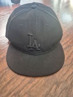 New Era 9FIFTY Los Angeles Dodgers Blackout Snapback Cap