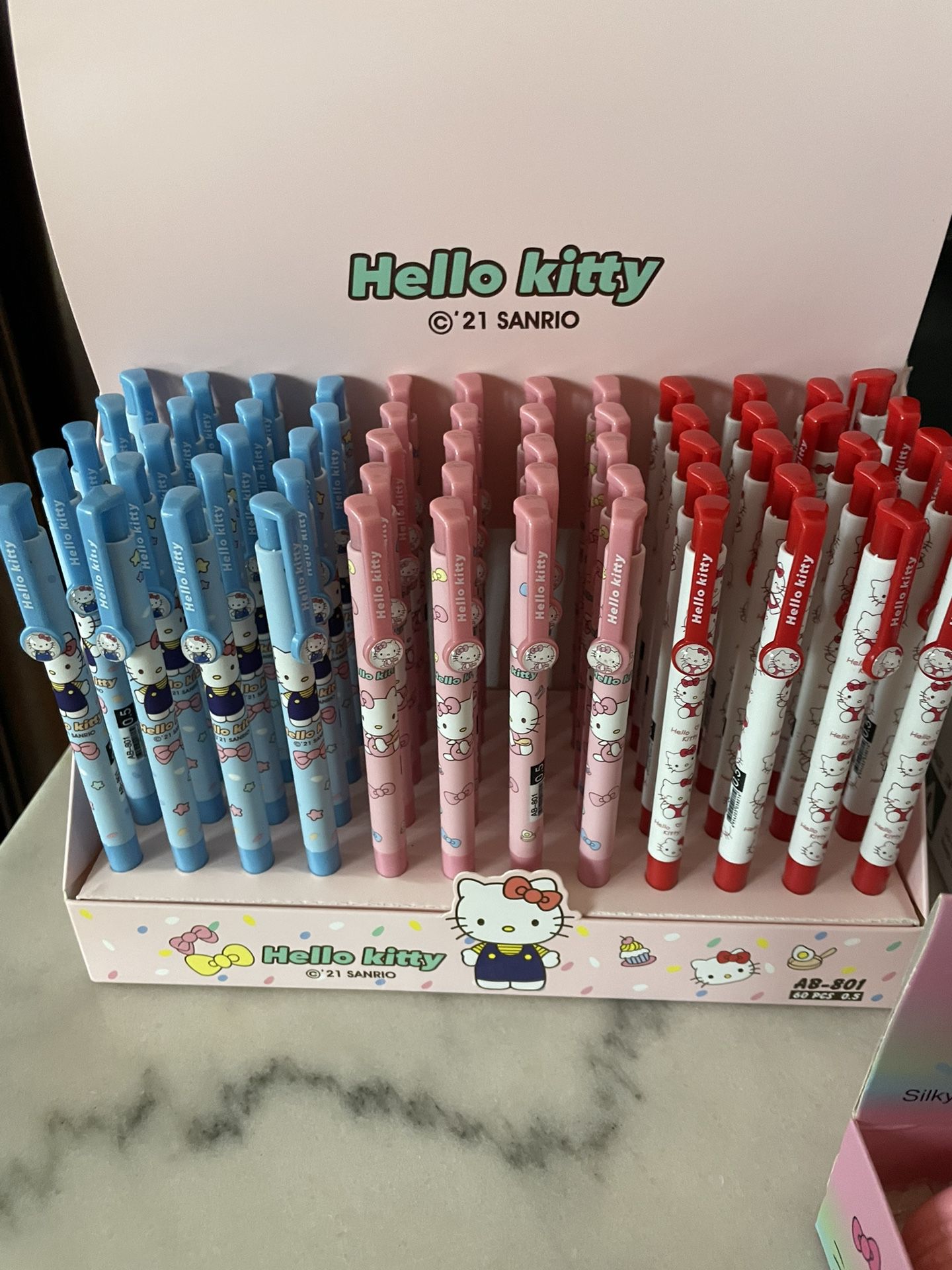 New Hello Kitty  Pens