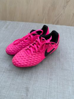 Girls soccer cleats