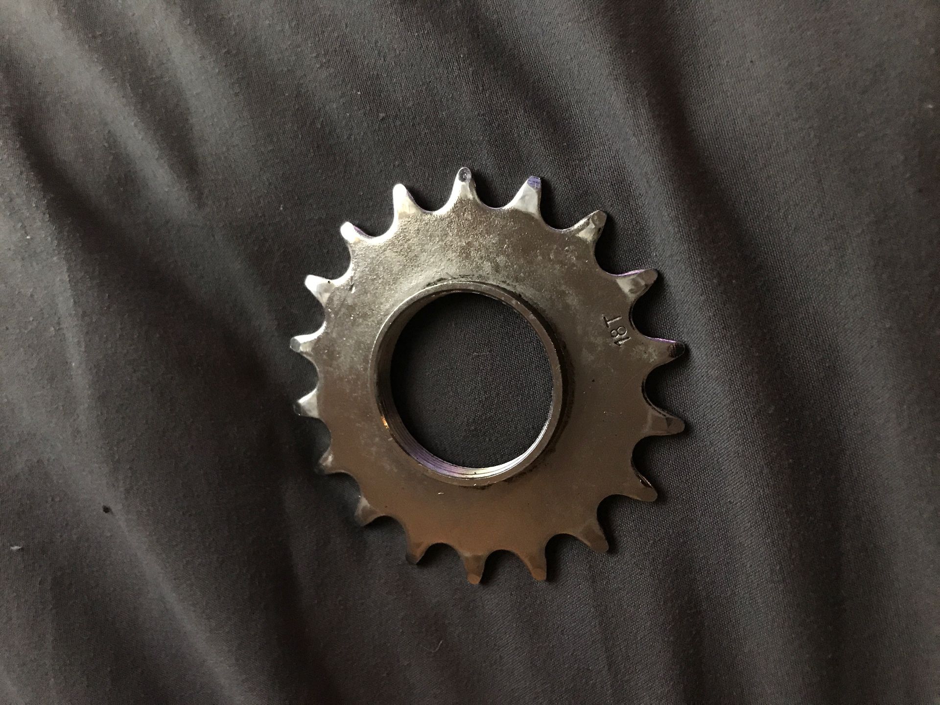 18 tooth gear