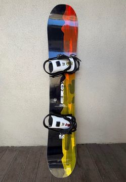 New GNU Snowboard and BM Bindings