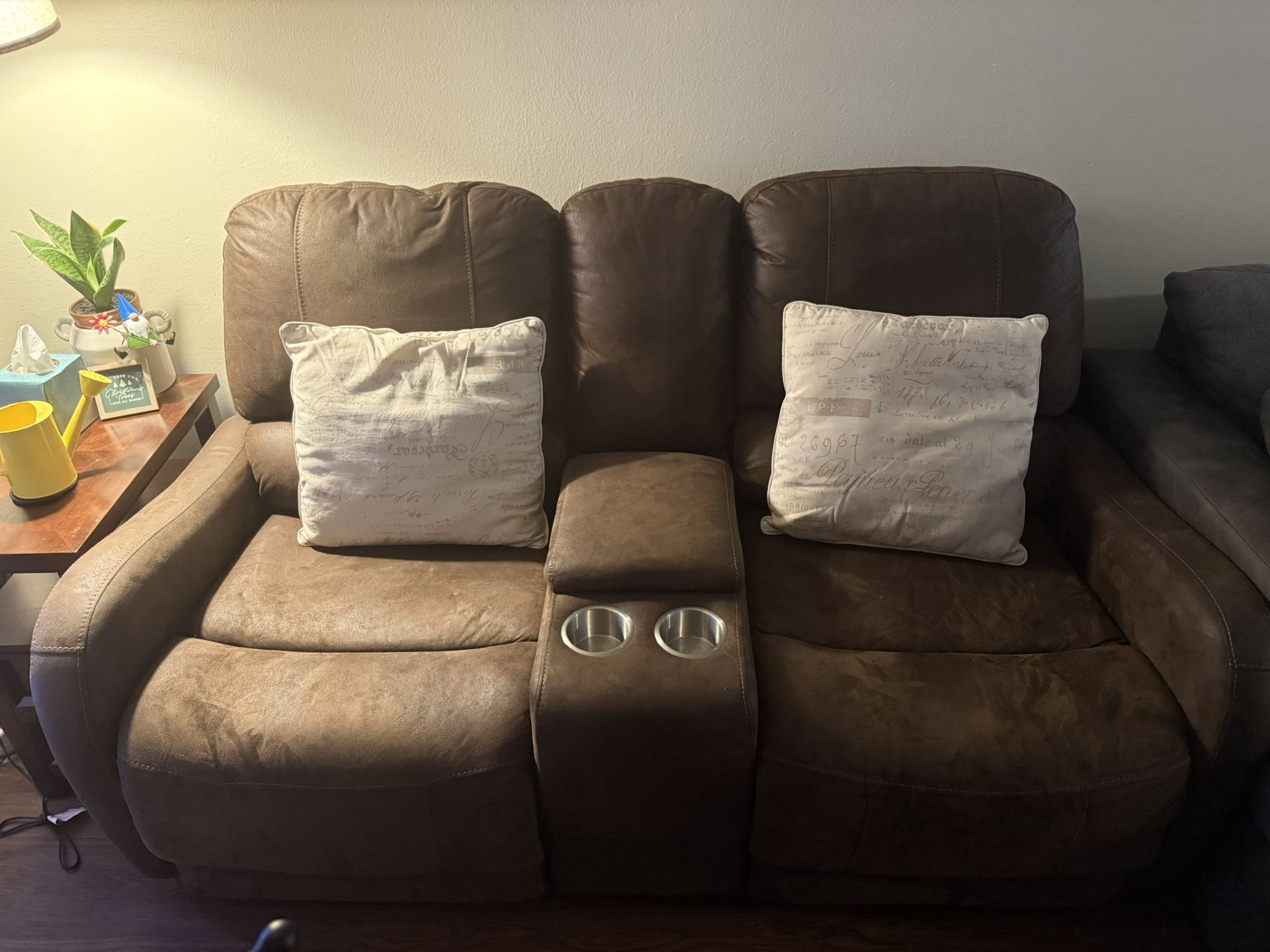 Dual Electric Recliner 