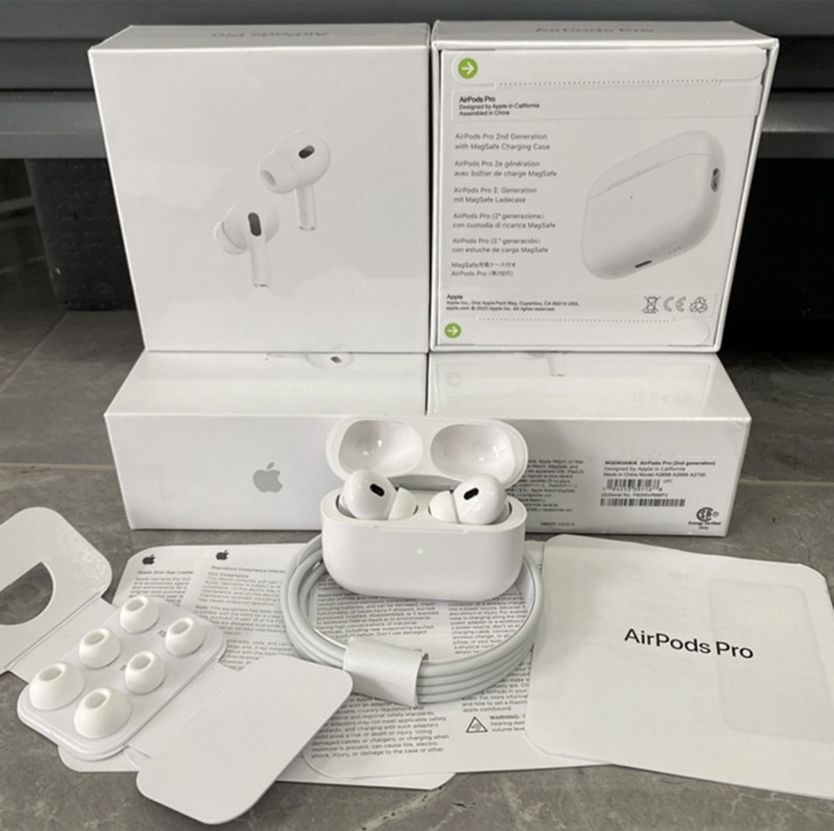 airpods pro 2, look at description